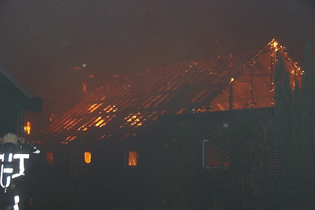 2011/123/GB 20110604 012 Binnenbrand wonen Sloterweg.jpg